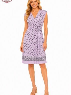 D27 Lands’ End Medium Twist Front Cotton Modal Stretch Dress Purple Floral EUC